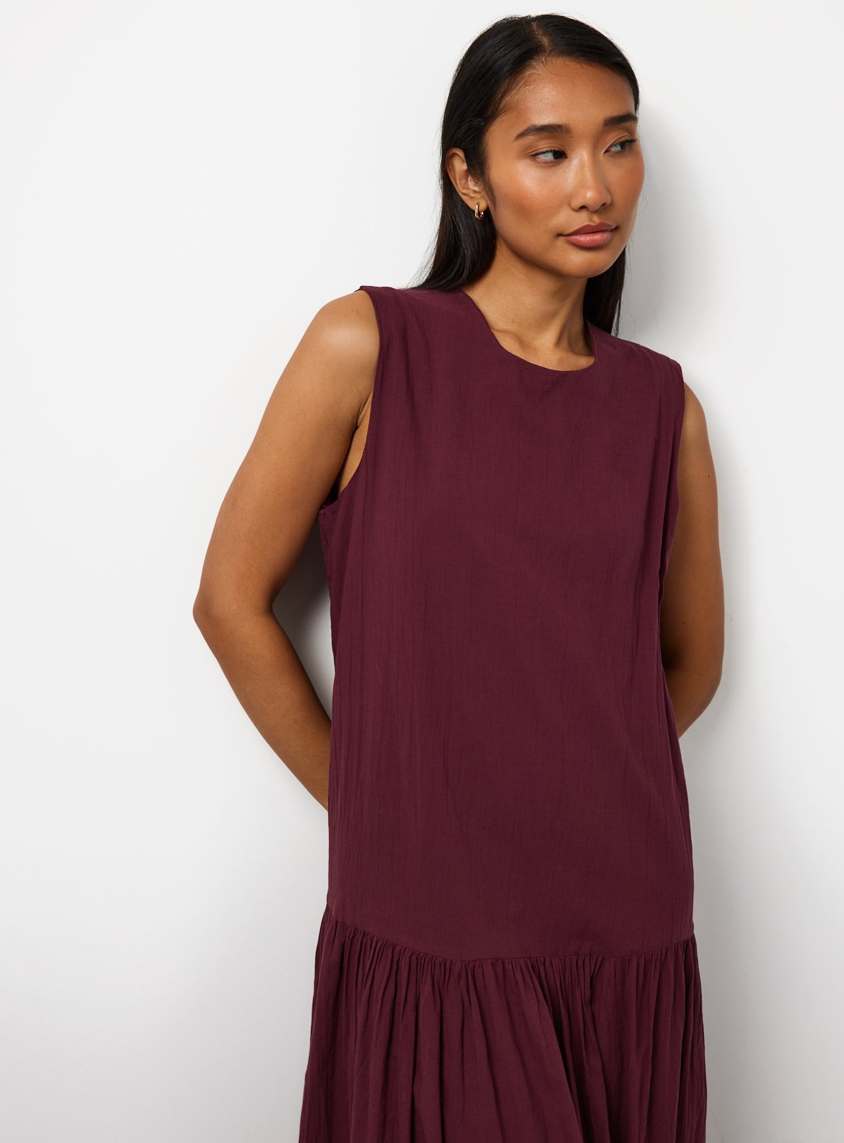 Berry Red Drop Waist Sleeveless Tiered Dress 12 - Image 2 thumbnail